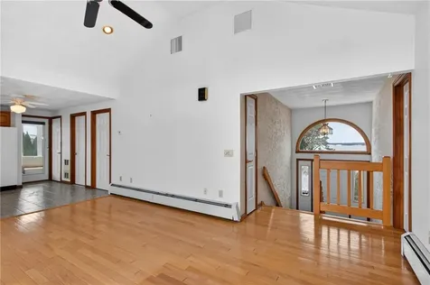 1309 Anthony Road Portsmouth RI 02871