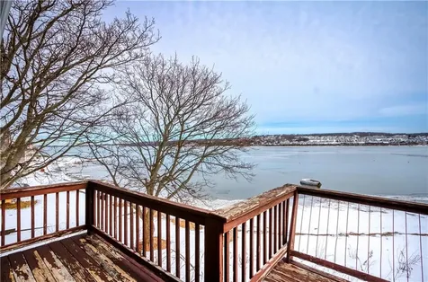 1309 Anthony Road Portsmouth RI 02871