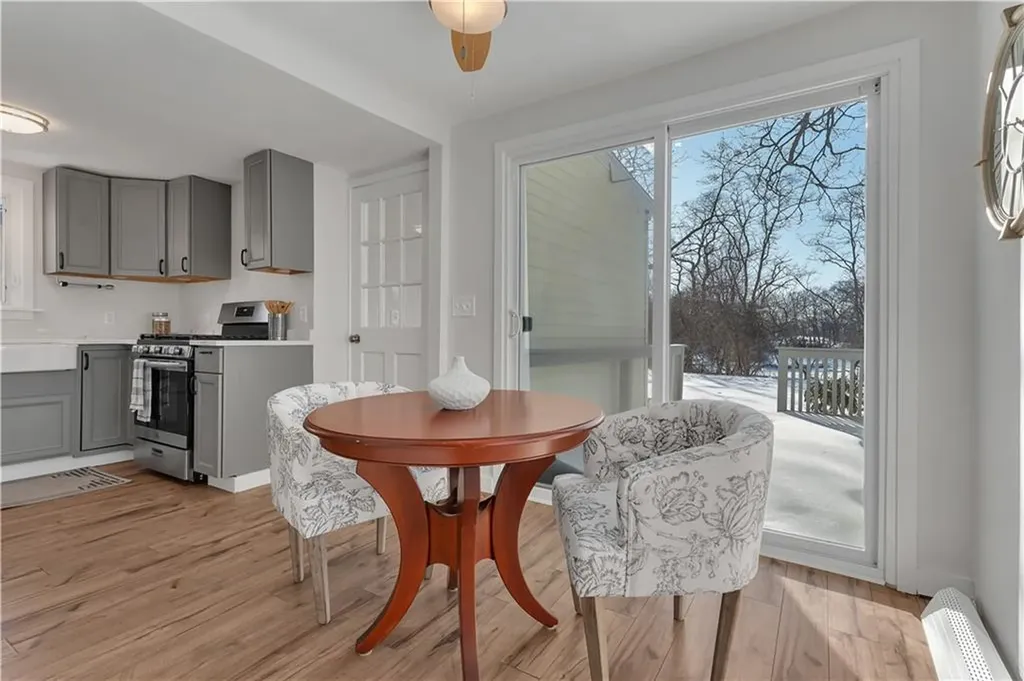 10 Booth Avenue East Providence RI 02915