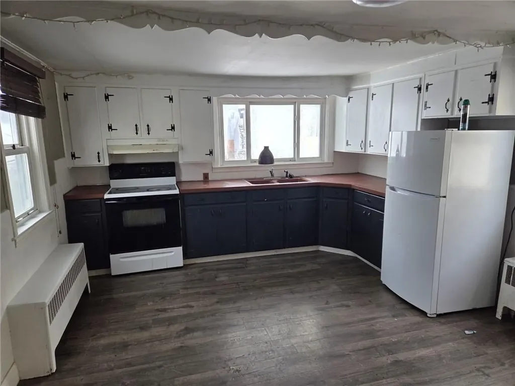 236 State Street Bristol RI 02809