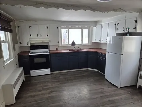 236 State Street Bristol RI 02809