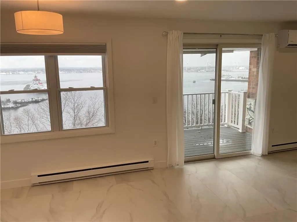 33 Bullocks Point Avenue East Providence RI 02915