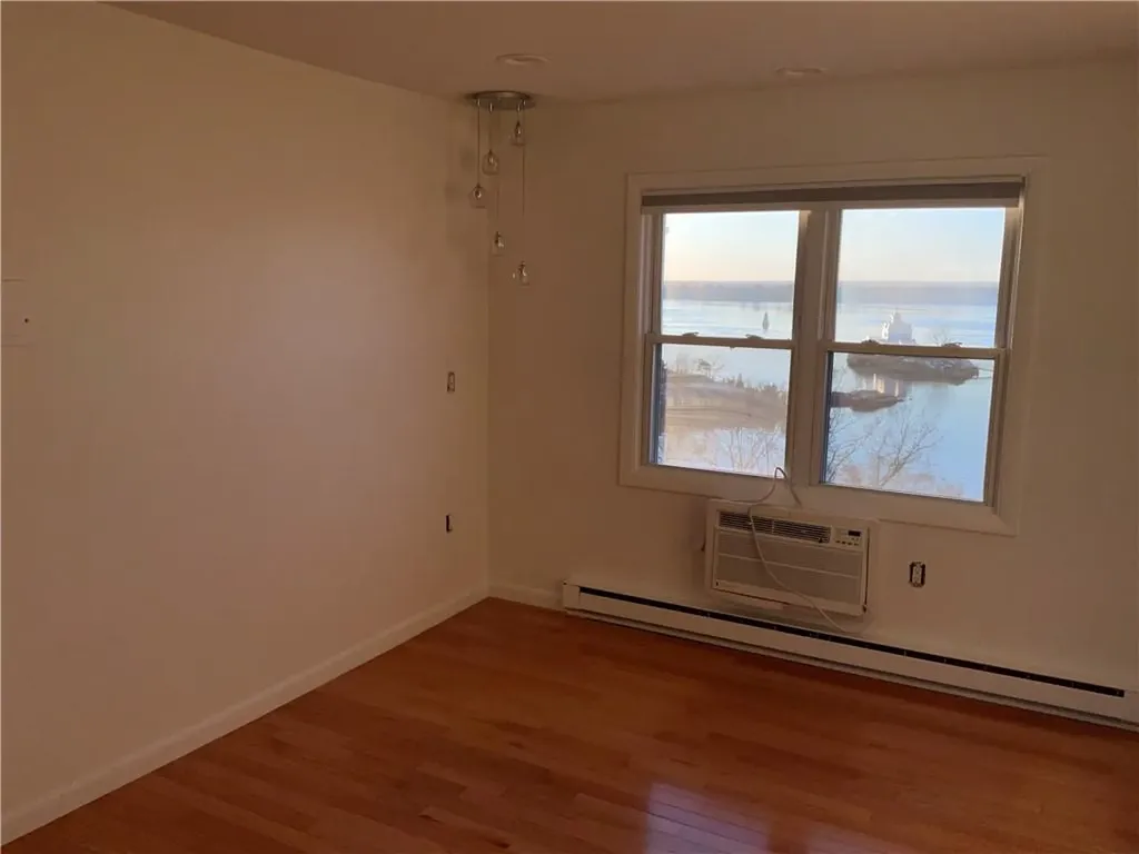 33 Bullocks Point Avenue East Providence RI 02915