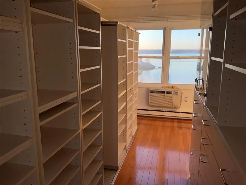 33 Bullocks Point Avenue East Providence RI 02915