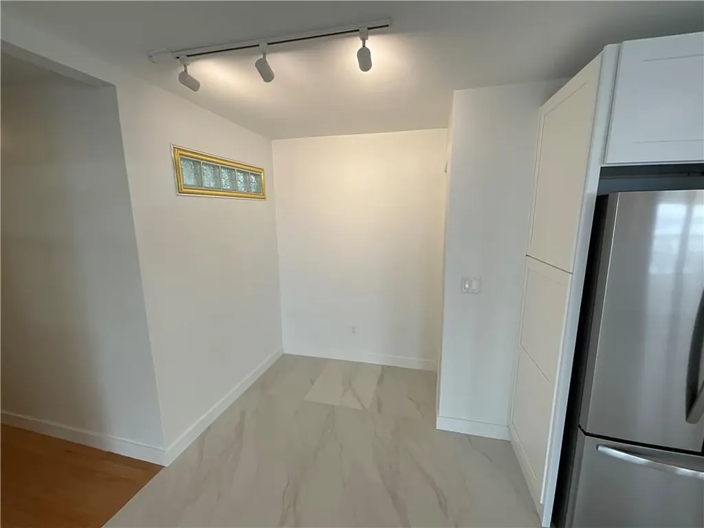 33 Bullocks Point Avenue East Providence RI 02915