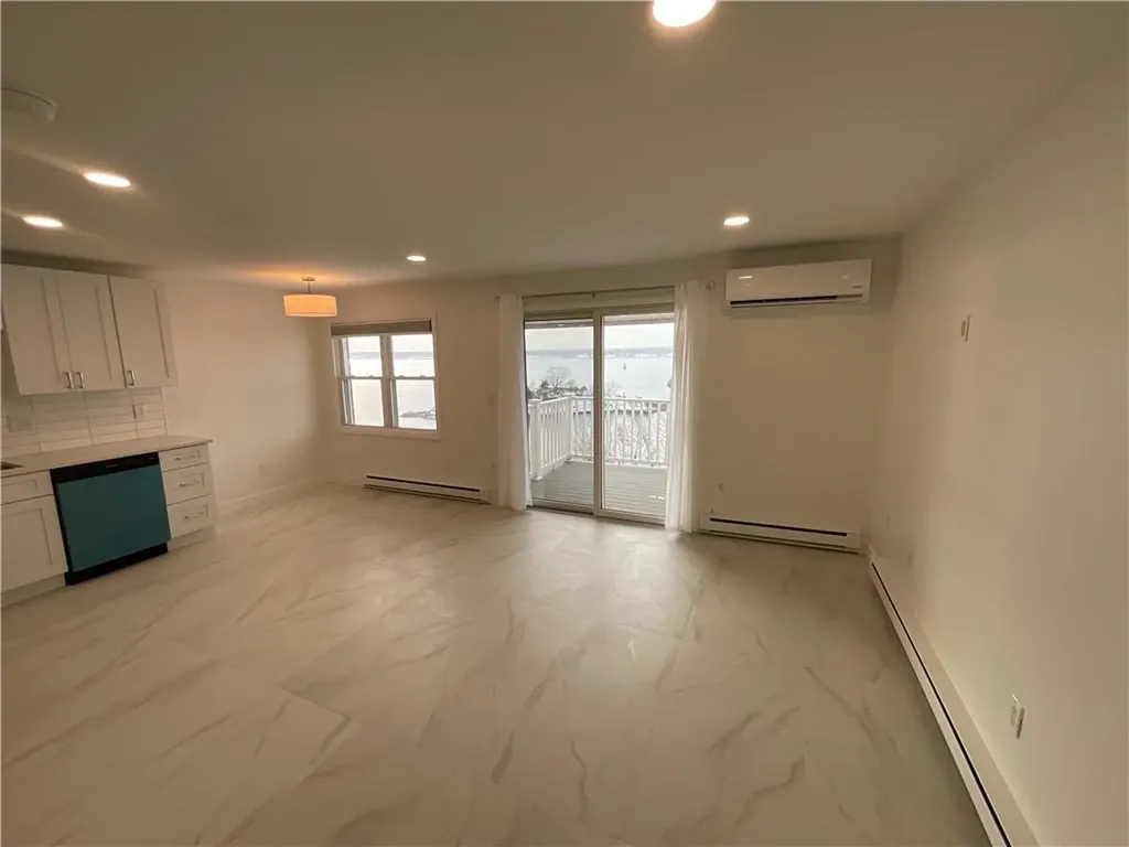 33 Bullocks Point Avenue East Providence RI 02915