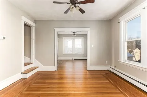 68 Kenwood Street Woonsocket RI 02895