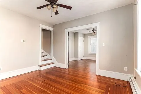 68 Kenwood Street Woonsocket RI 02895