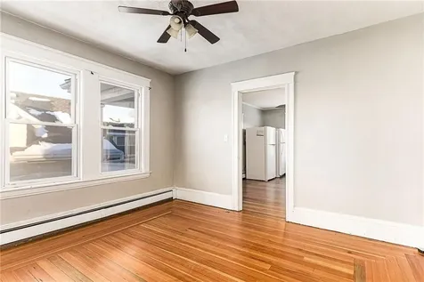 68 Kenwood Street Woonsocket RI 02895
