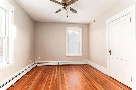 68 Kenwood Street Woonsocket RI 02895