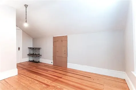 68 Kenwood Street Woonsocket RI 02895