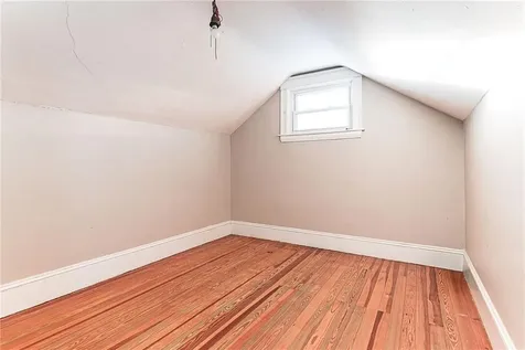 68 Kenwood Street Woonsocket RI 02895