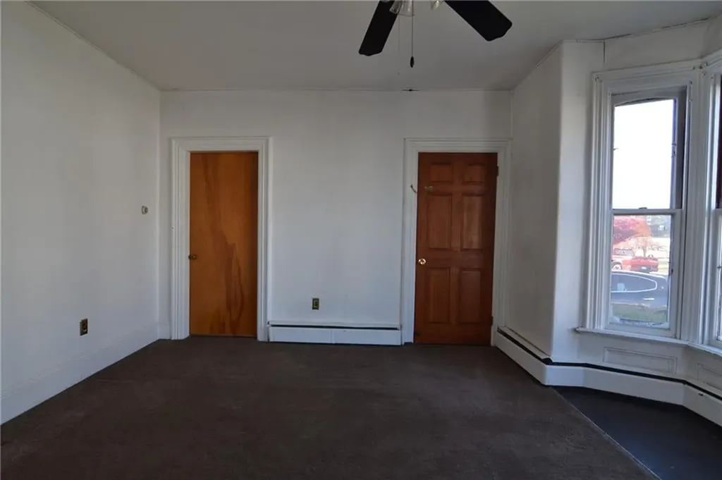 24 Arnold Street Lincoln RI 02865