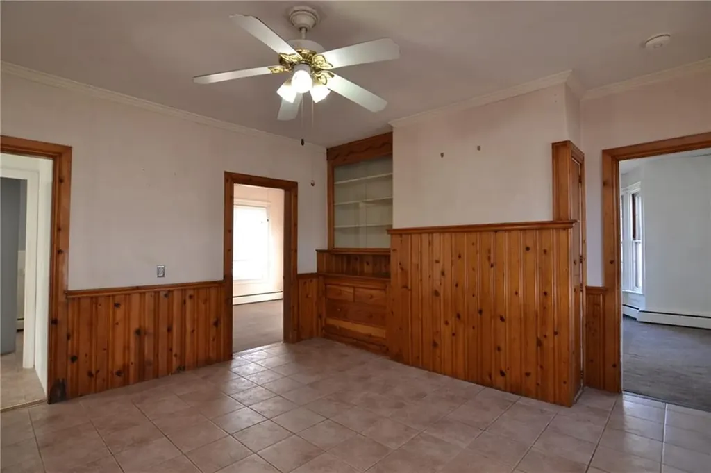 24 Arnold Street Lincoln RI 02865