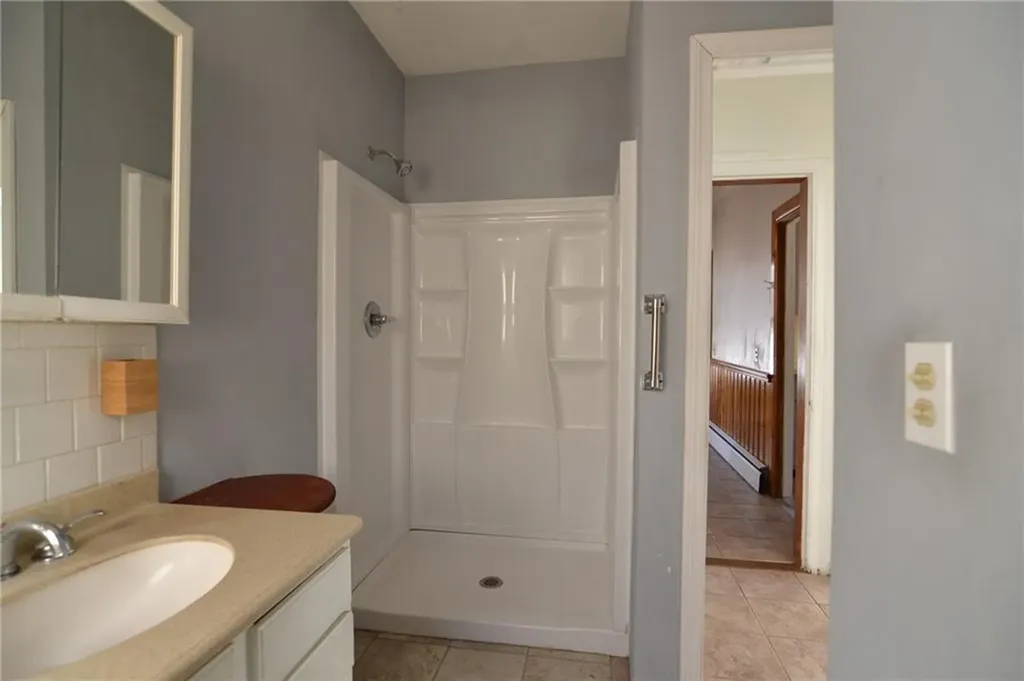 24 Arnold Street Lincoln RI 02865
