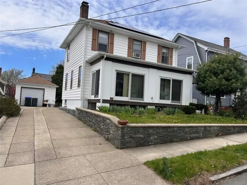 72 Hilltop Avenue Providence RI 02908