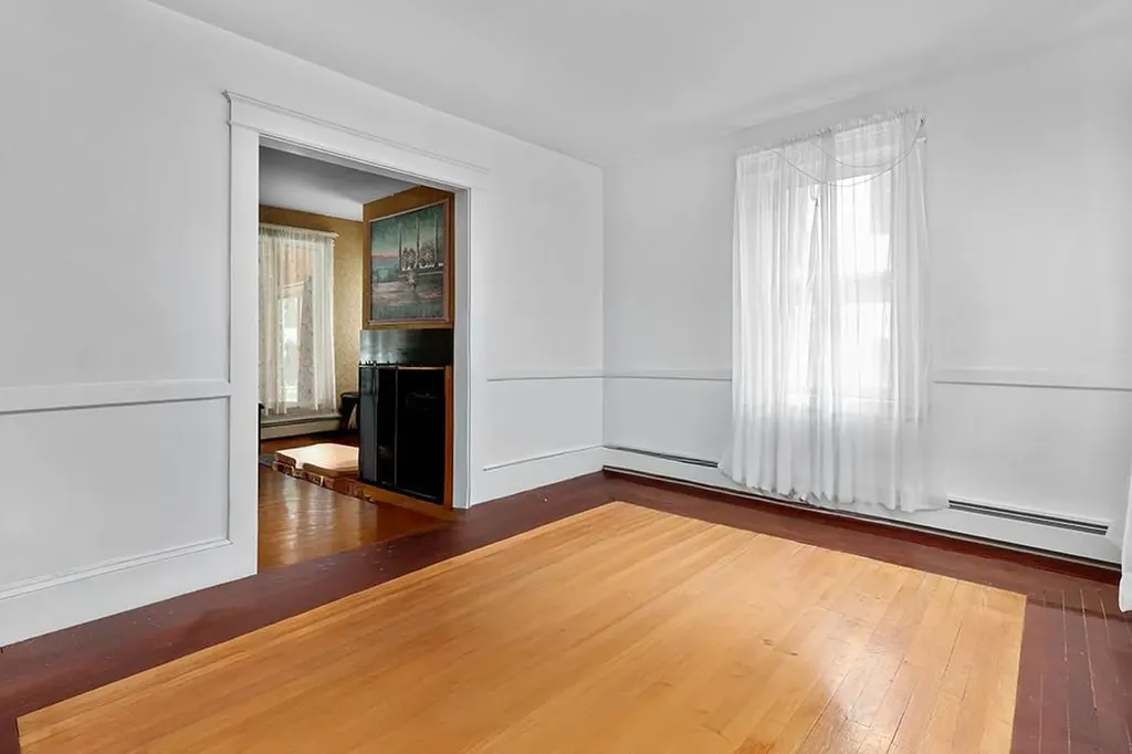 72 Hilltop Avenue Providence RI 02908