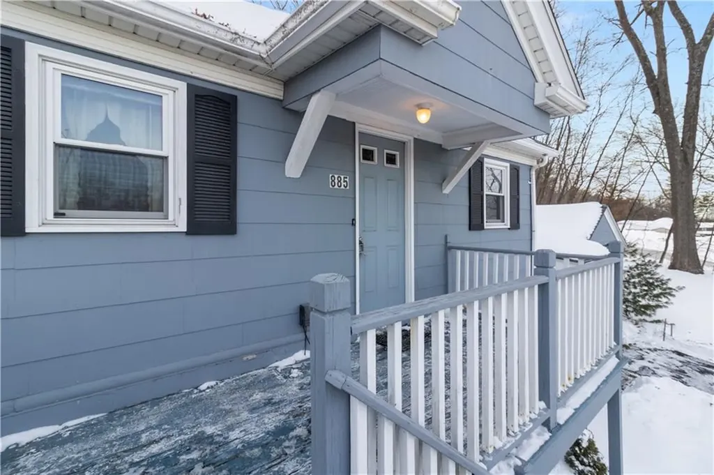 885 Eddie Dowling Highway North Smithfield RI 02896