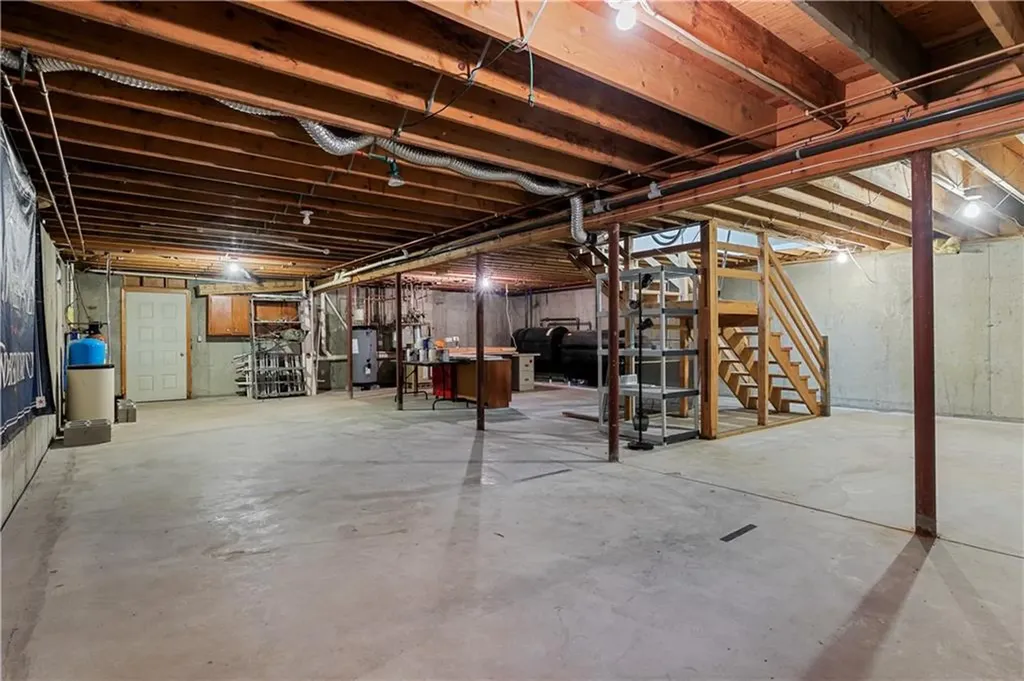 20 Morrison Avenue Middletown RI 02840