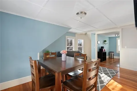 21 Spring Street Newport RI 02840