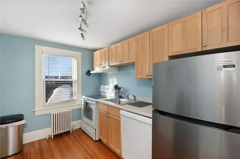21 Spring Street Newport RI 02840