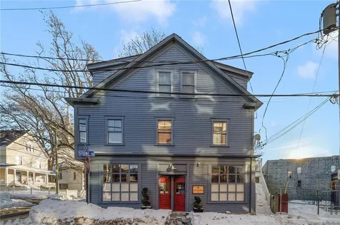 21 Spring Street Newport RI 02840