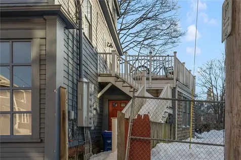 21 Spring Street Newport RI 02840