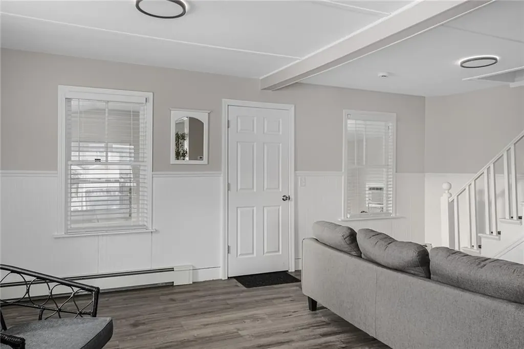 47 Cedar Avenue Portsmouth RI 02871