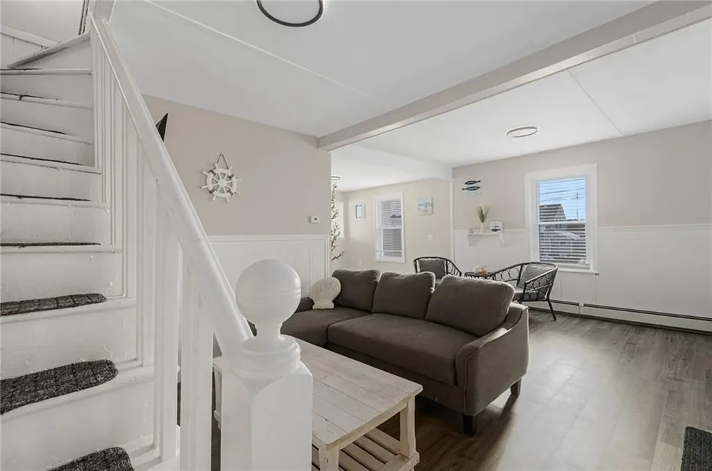 47 Cedar Avenue Portsmouth RI 02871