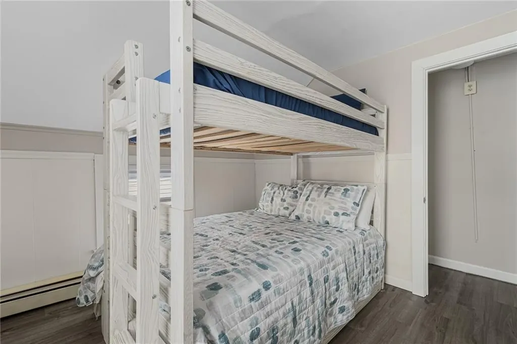 47 Cedar Avenue Portsmouth RI 02871