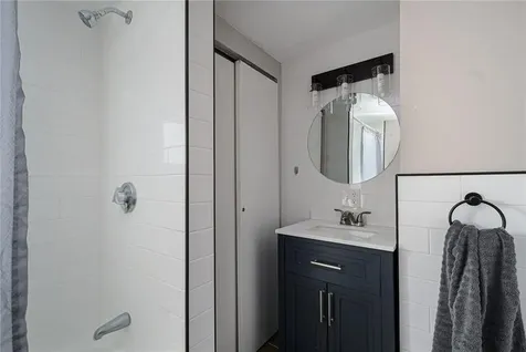 47 Cedar Avenue Portsmouth RI 02871