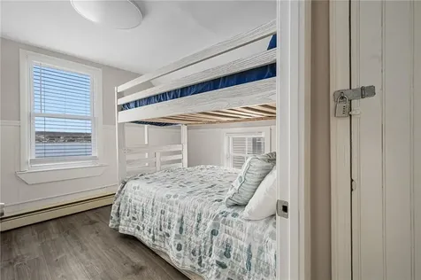 47 Cedar Avenue Portsmouth RI 02871