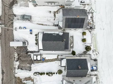 47 Cedar Avenue Portsmouth RI 02871