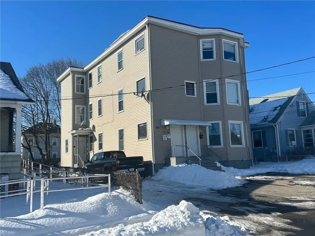 33 37 Home Street West Warwick RI 02893