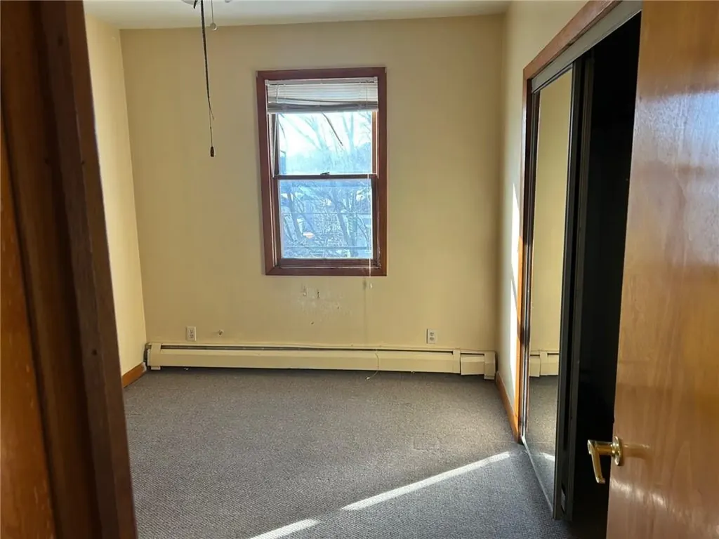 33 37 Home Street West Warwick RI 02893