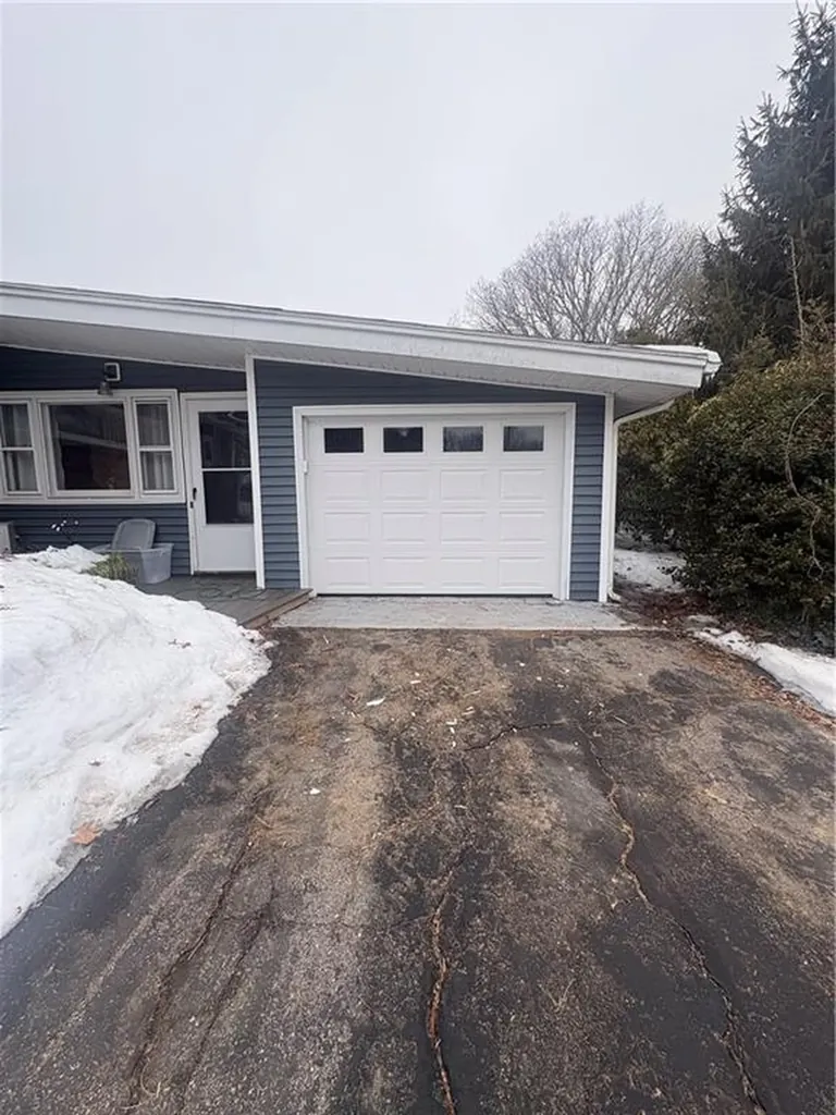 13 Plateau Road Westerly RI 02891