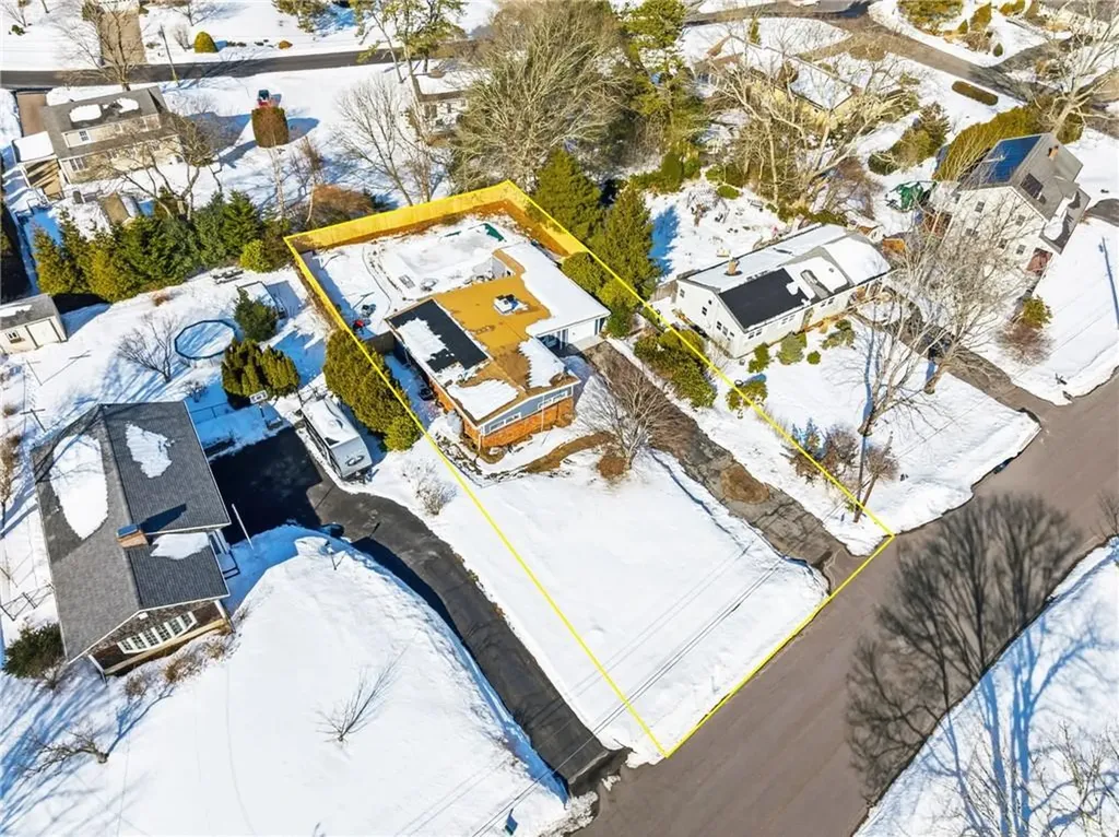 13 Plateau Road Westerly RI 02891