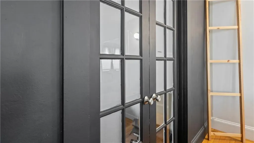 363 Pontiac Avenue Cranston RI 02910