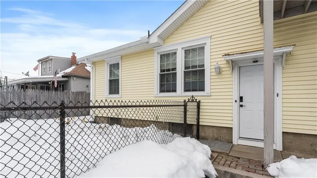 363 Pontiac Avenue Cranston RI 02910