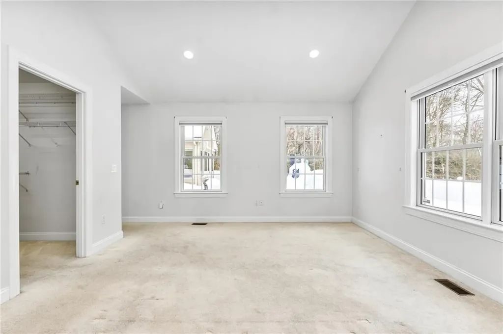 15 Jessica Lane South Kingstown RI 02879