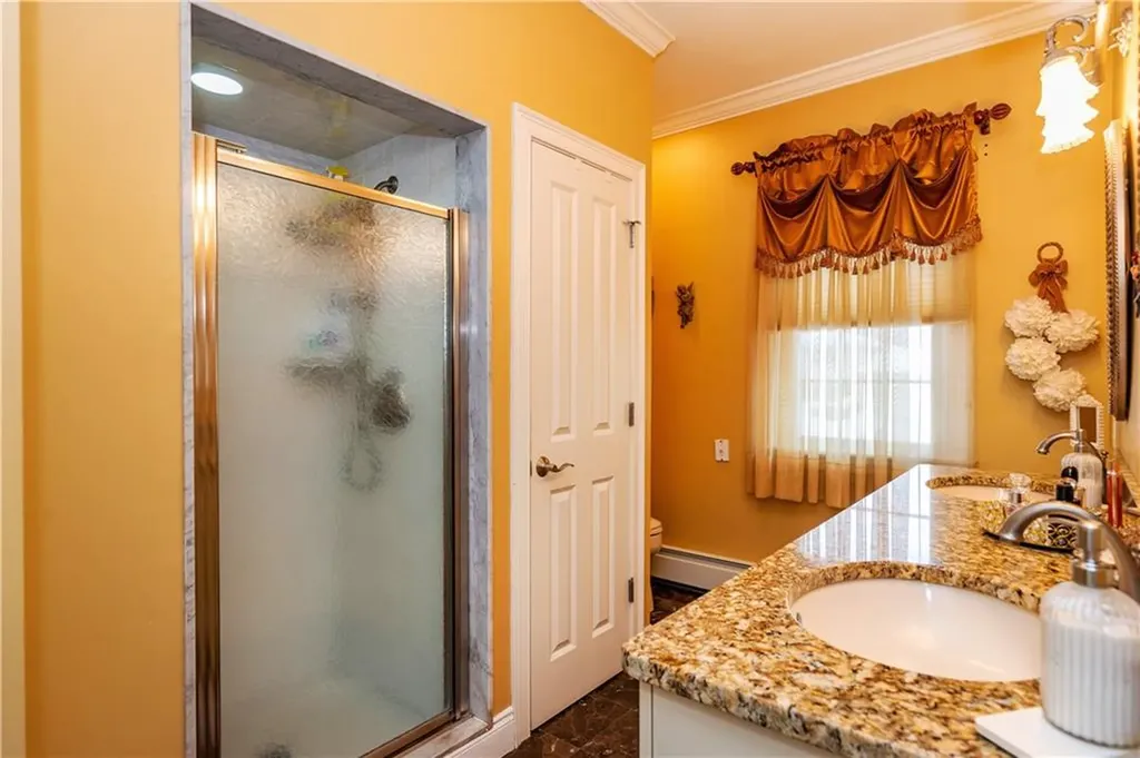 11 Nottingham Drive Scituate RI 02831