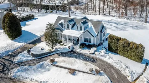 11 Nottingham Drive Scituate RI 02831