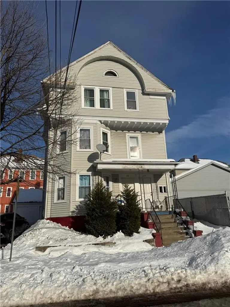 218 220 Hamilton Street Providence RI 02907