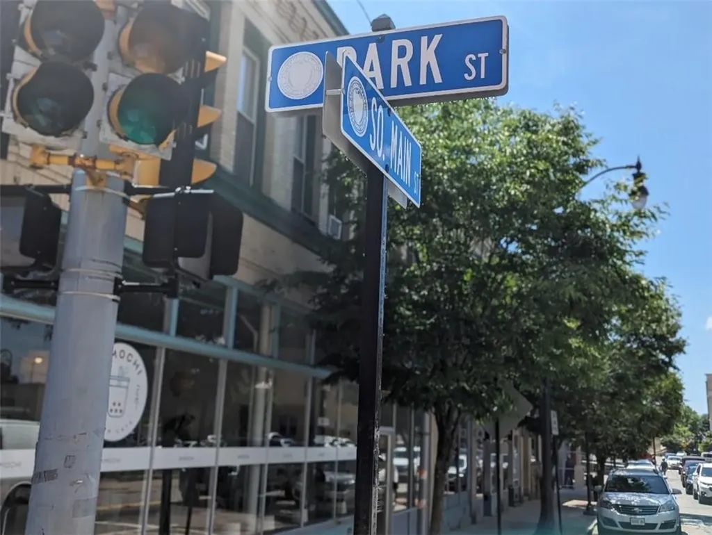 6 S Main Street Attleboro MA 02703