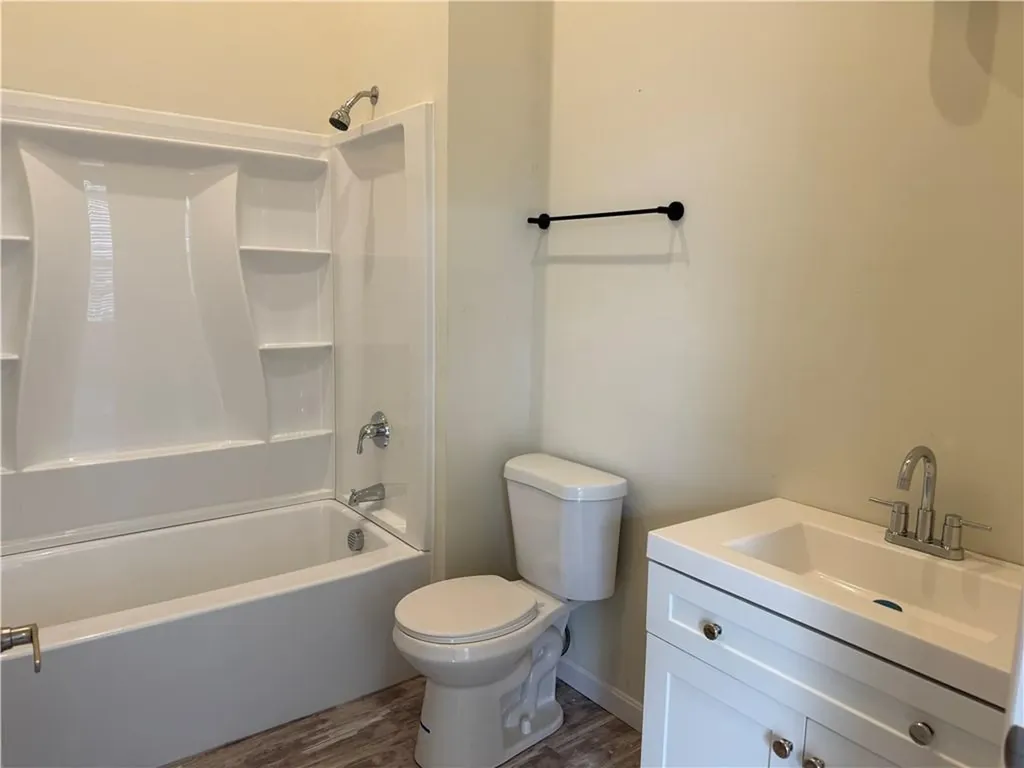 327 Pine Street Pawtucket RI 02860