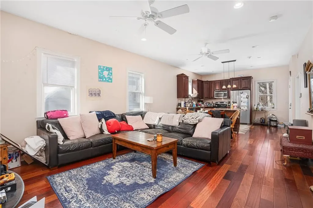 374 Wickenden Street Providence RI 02903
