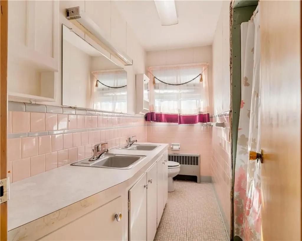 1 Barway Lane Cumberland RI 02864