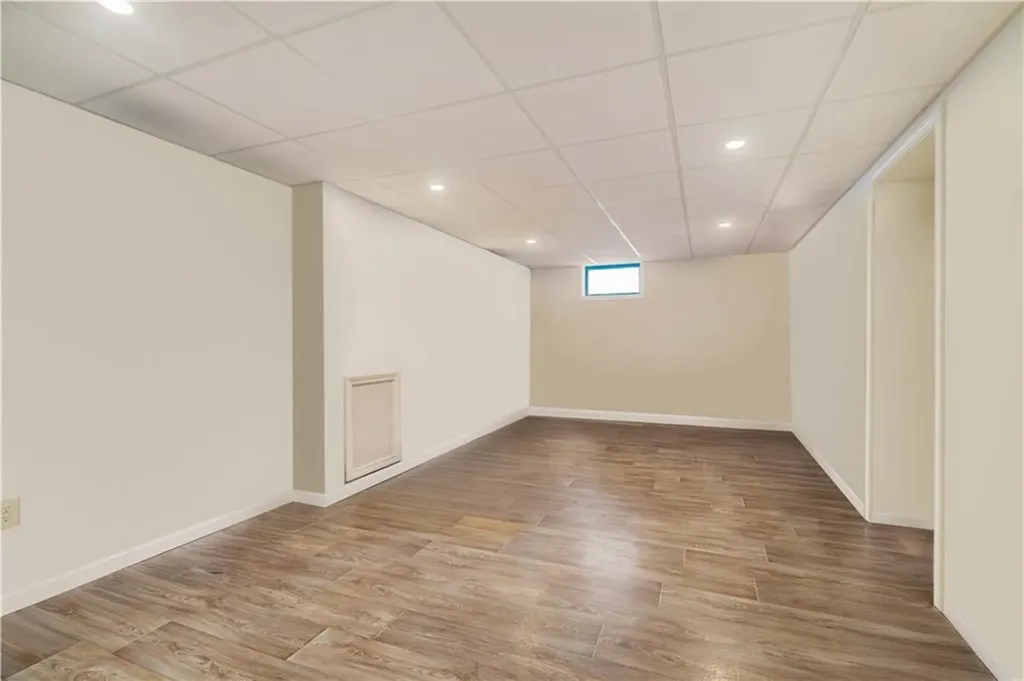 1 Barway Lane Cumberland RI 02864