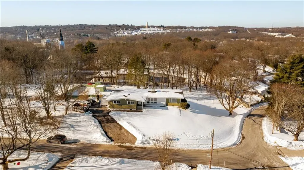 1 Barway Lane Cumberland RI 02864