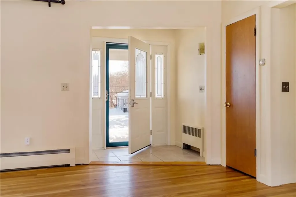 1 Barway Lane Cumberland RI 02864